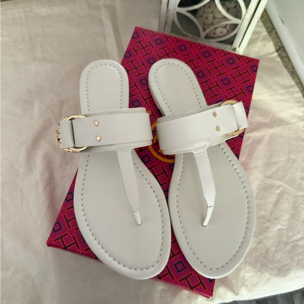 New Tory Burch SELBY THONG SANDAL CARDENA TUMBLED-VACHETTA- light cream